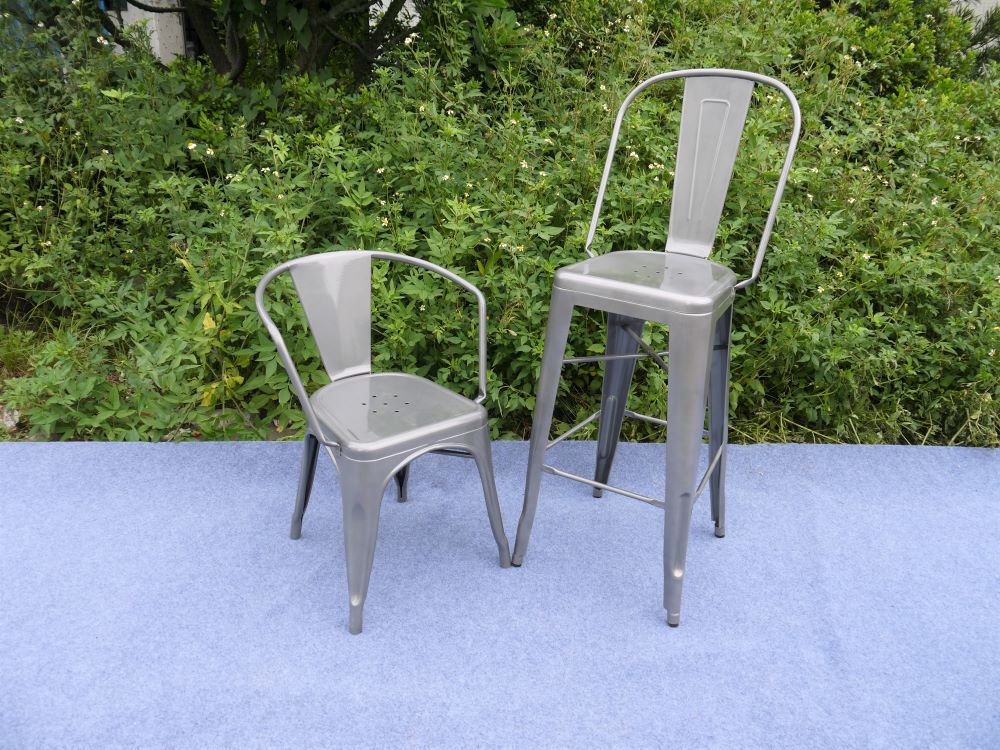 https://www.goldapplefurniture.com/industrial-metal-bar-stool-stackable-bar-stool-chair-ga101c-75st-product/